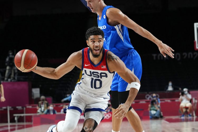 To the quarters: USA routs Czech Republic, 119-84 in Tokyo
